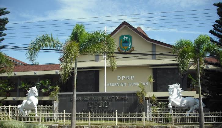 Tuntut Kesejahteraan Dan Perlindungan Hukum, Ribuan Perangkat Desa